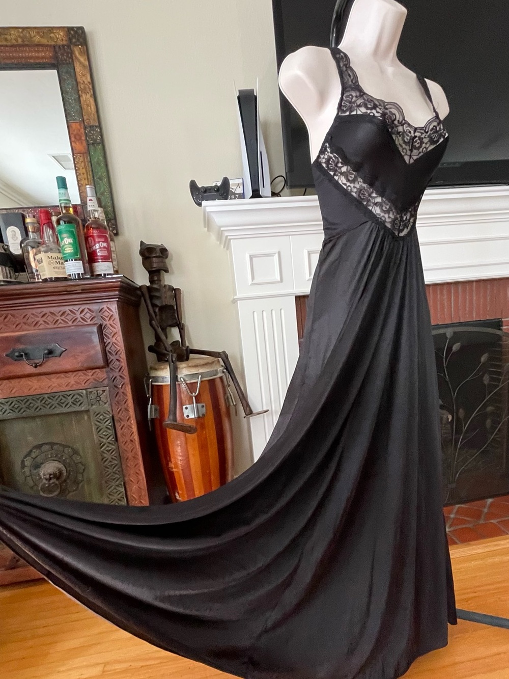 Vintage 60’s 70’s Black Lace Trim Maxi Nightgown S M **Sweeping